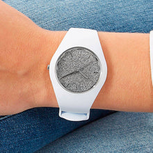 Ice-Watch Ice Glitter White Silver Medium IW001351 40 mm Damenuhr